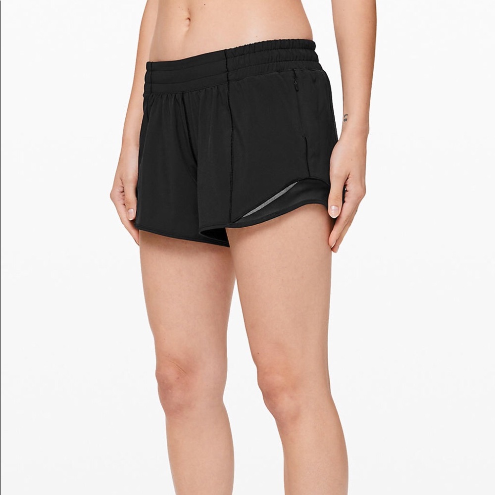 Lululemon Hotty Hot Short II Long 4”